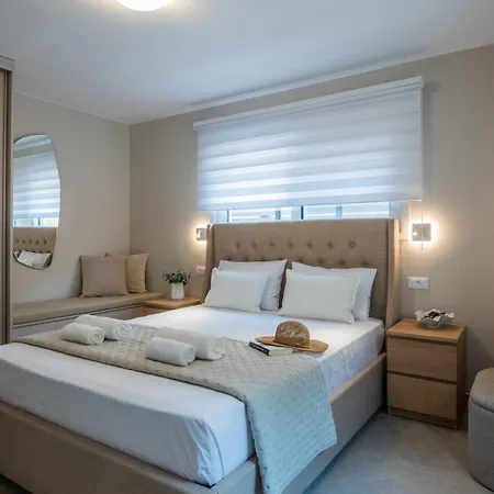 Ammoudara Hill Luxury With Jacuzzi And Heated Pool Apartment